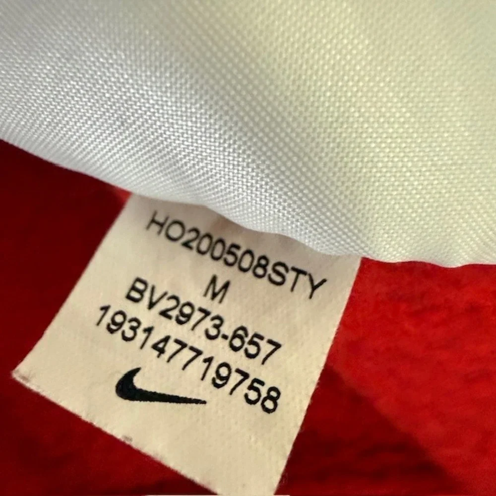 Nike Sportswear Club Fleece‎ Graphic Pullover Hoodie Red White Medium BV2973-657